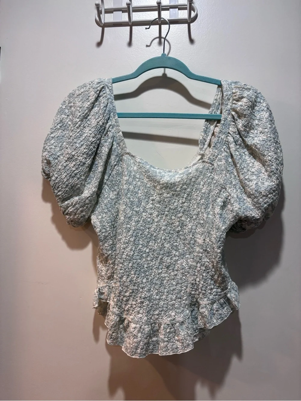 Free People Light Blue Floral Puff-Sleeve Blouse